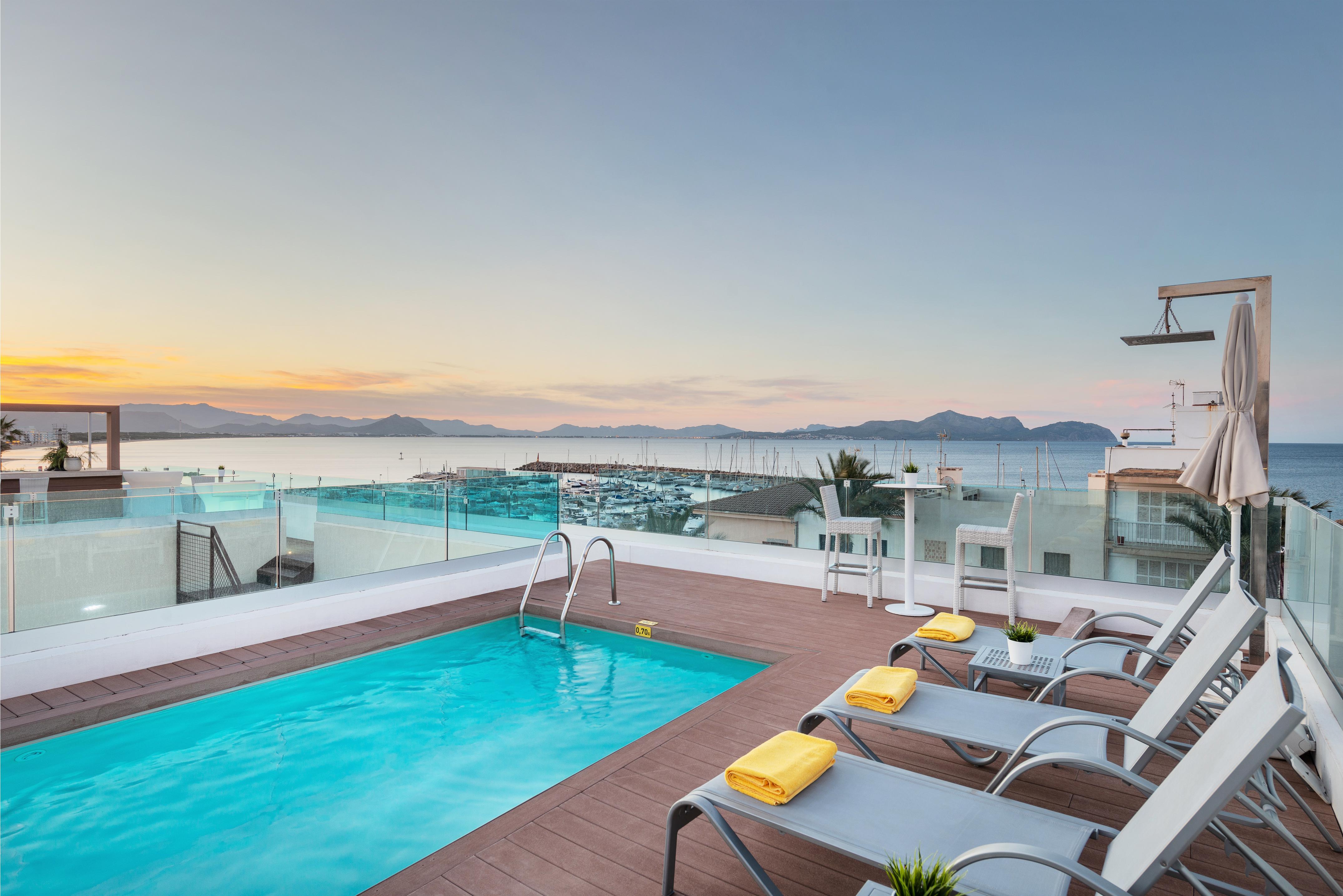 Llaut Boutique Hotel (Adults Only) กันปิกาฟอร์ต ภายนอก รูปภาพ
