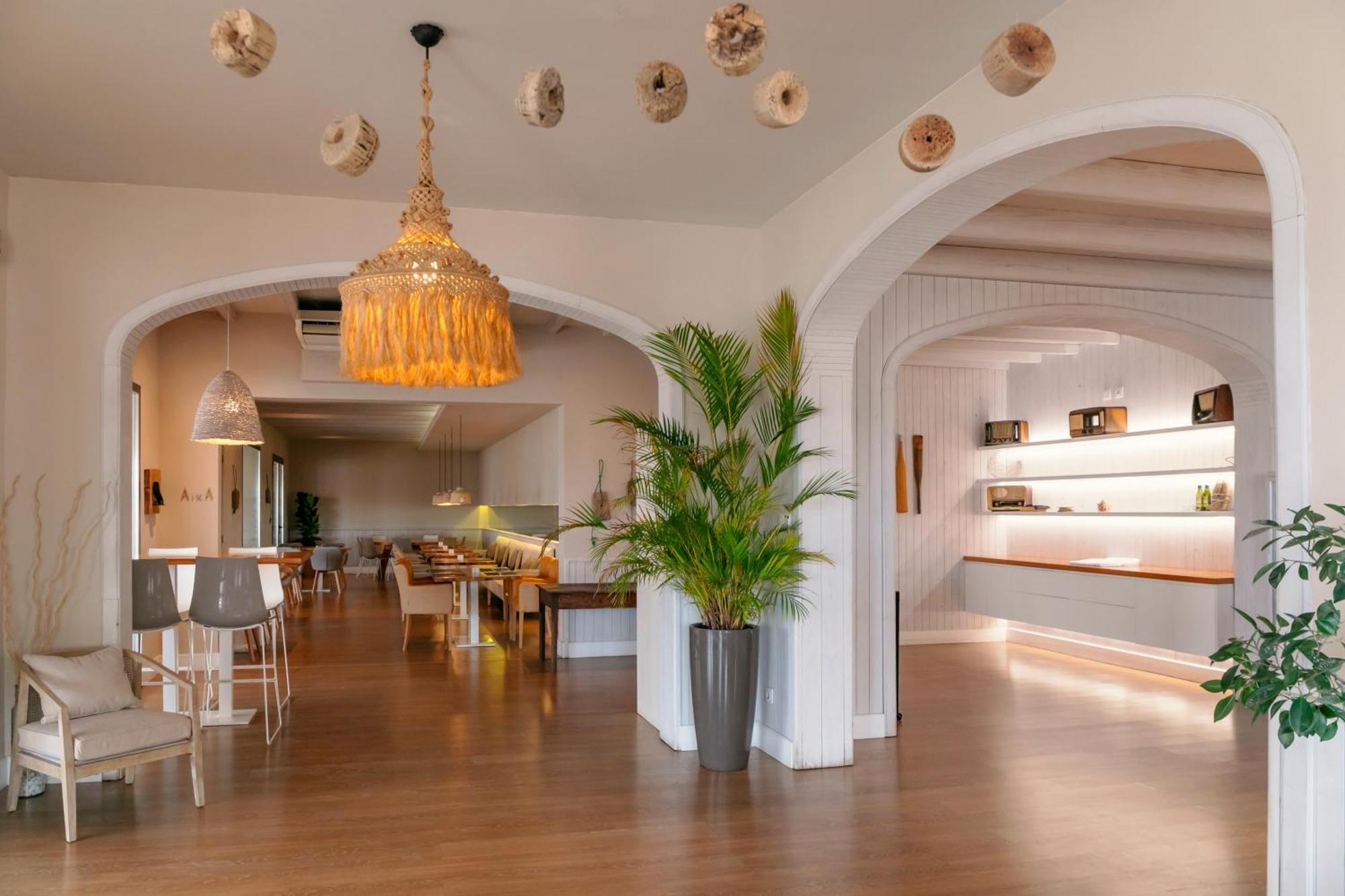 Llaut Boutique Hotel (Adults Only) กันปิกาฟอร์ต ภายนอก รูปภาพ