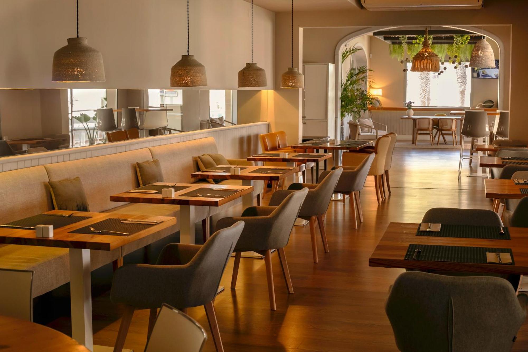 Llaut Boutique Hotel (Adults Only) กันปิกาฟอร์ต ภายนอก รูปภาพ